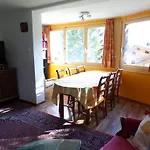 Gollrad 2 Apartment