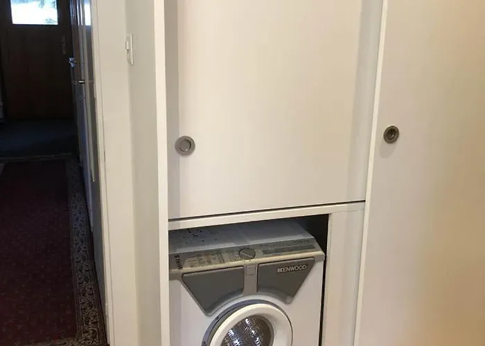 Gollrad 2 アパート アローザ